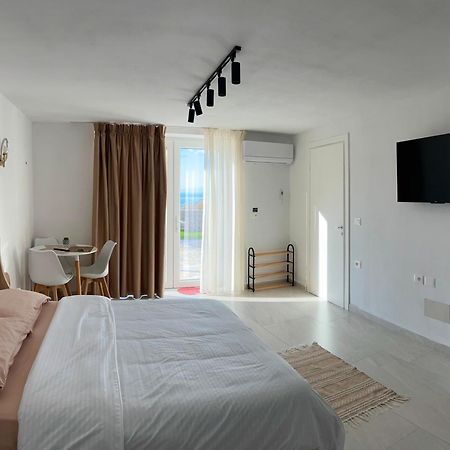Aloha House Hotel Shkodër Екстериор снимка