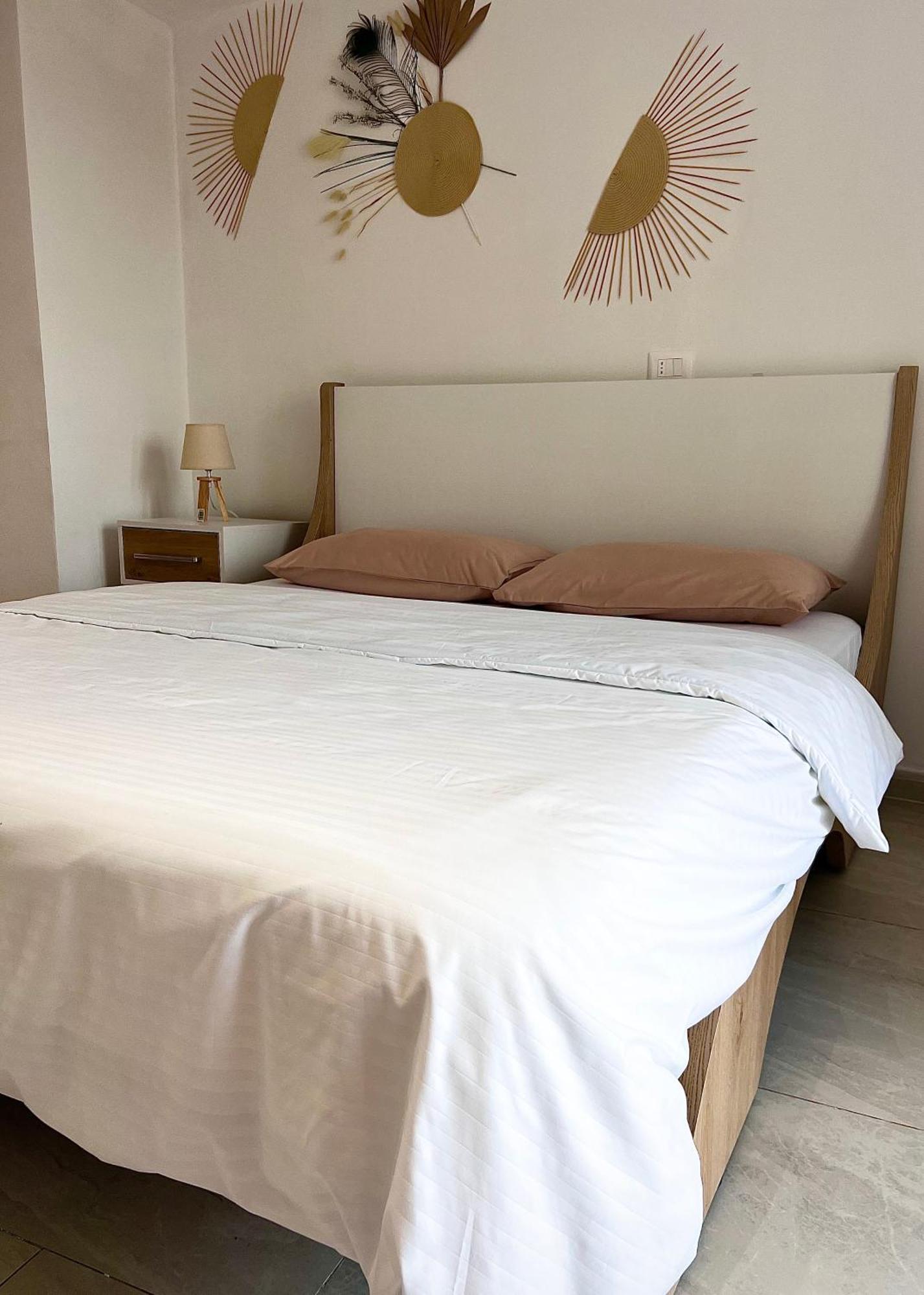 Aloha House Hotel Shkodër Екстериор снимка