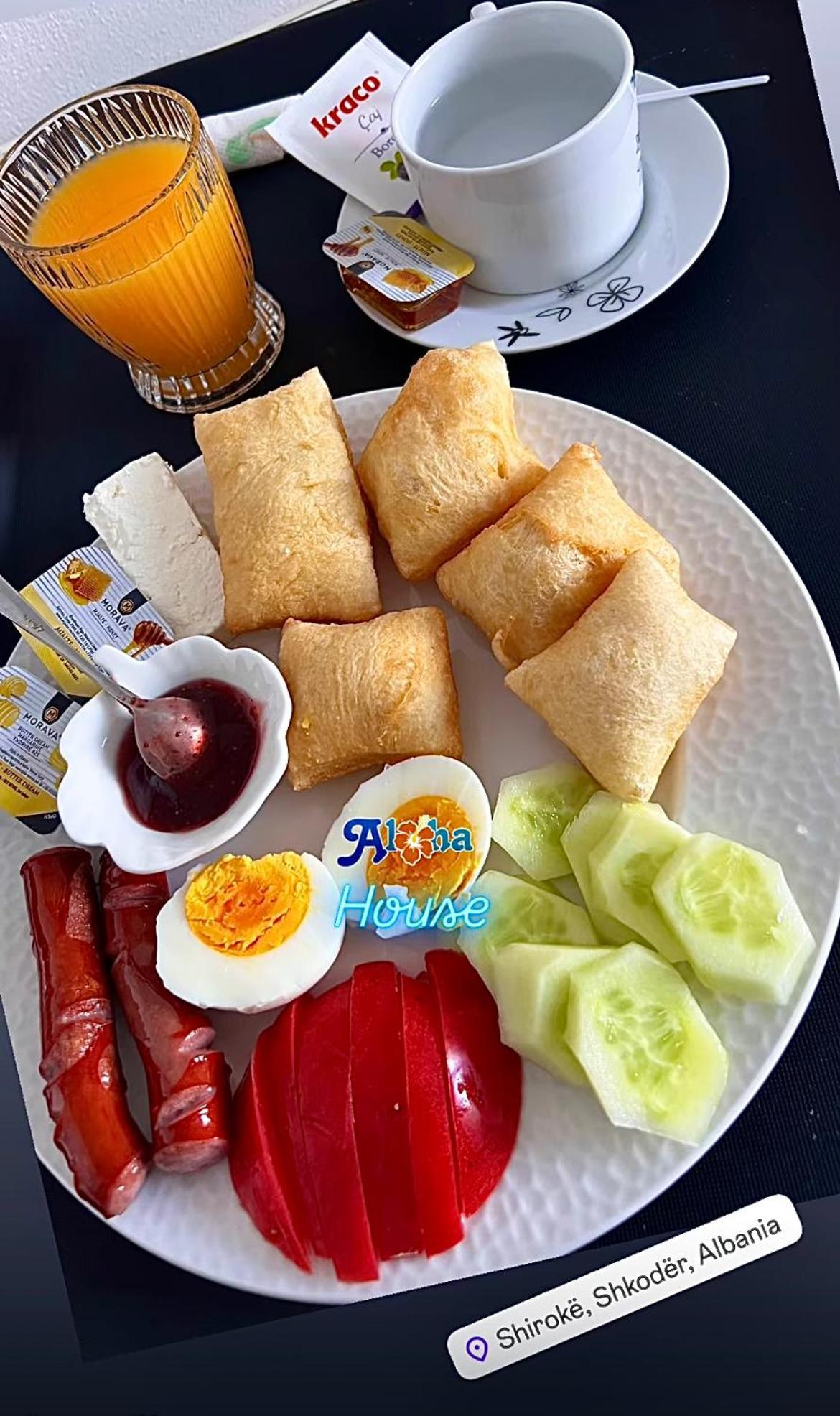 Aloha House Hotel Shkodër Екстериор снимка